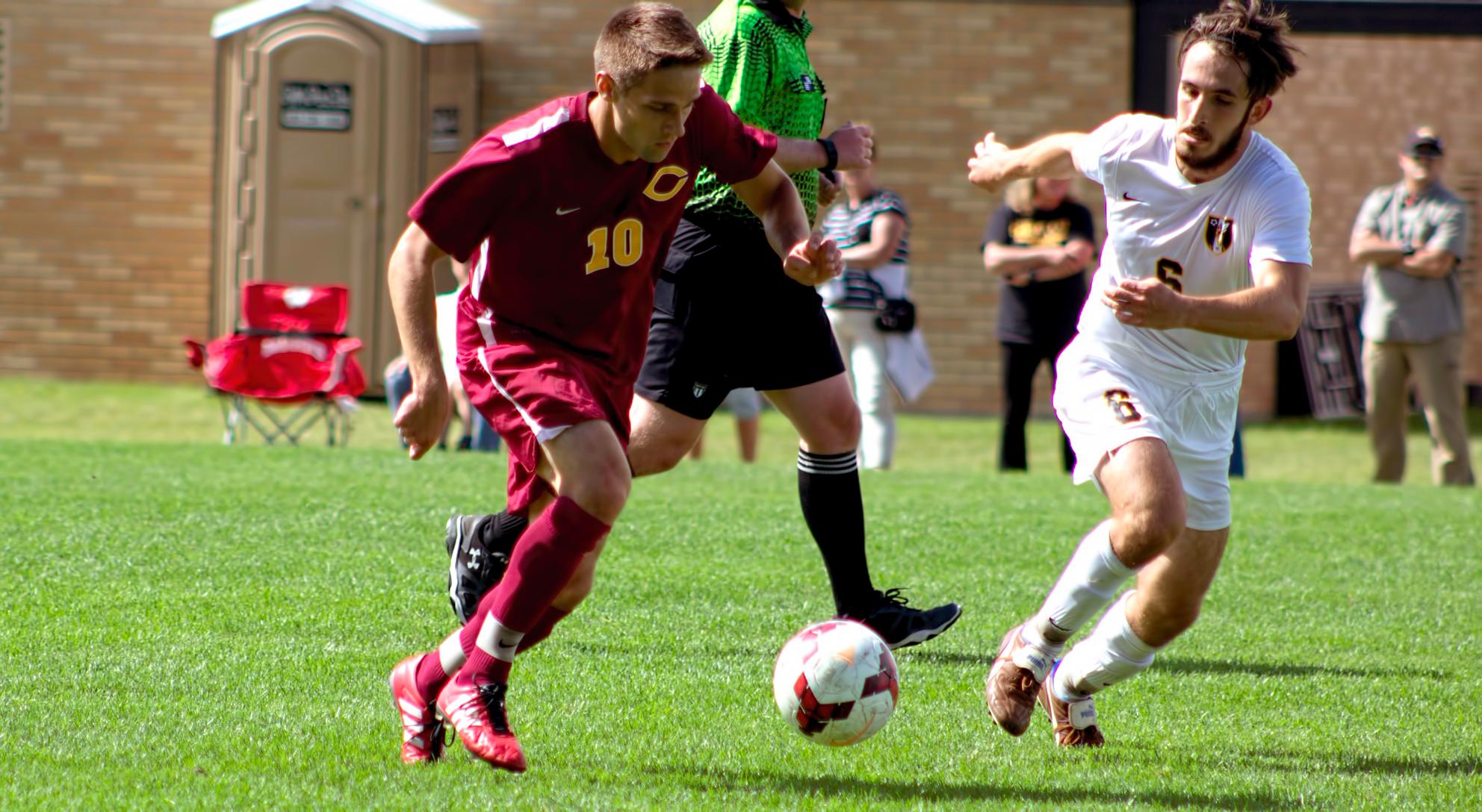 Senior Sage Thornbrugh scored the team's lone goal in the Cobbers' 1-1 2OT tie with Simpson on  Sunday.