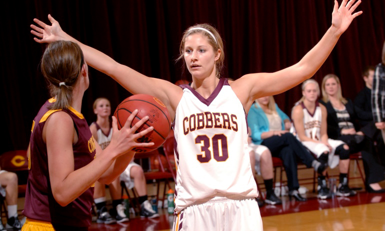Senior Erin Januschka had a game-high 16 points and was 7-for-14 from the field in Concordia's 69-51 win over Pacific Lutheran