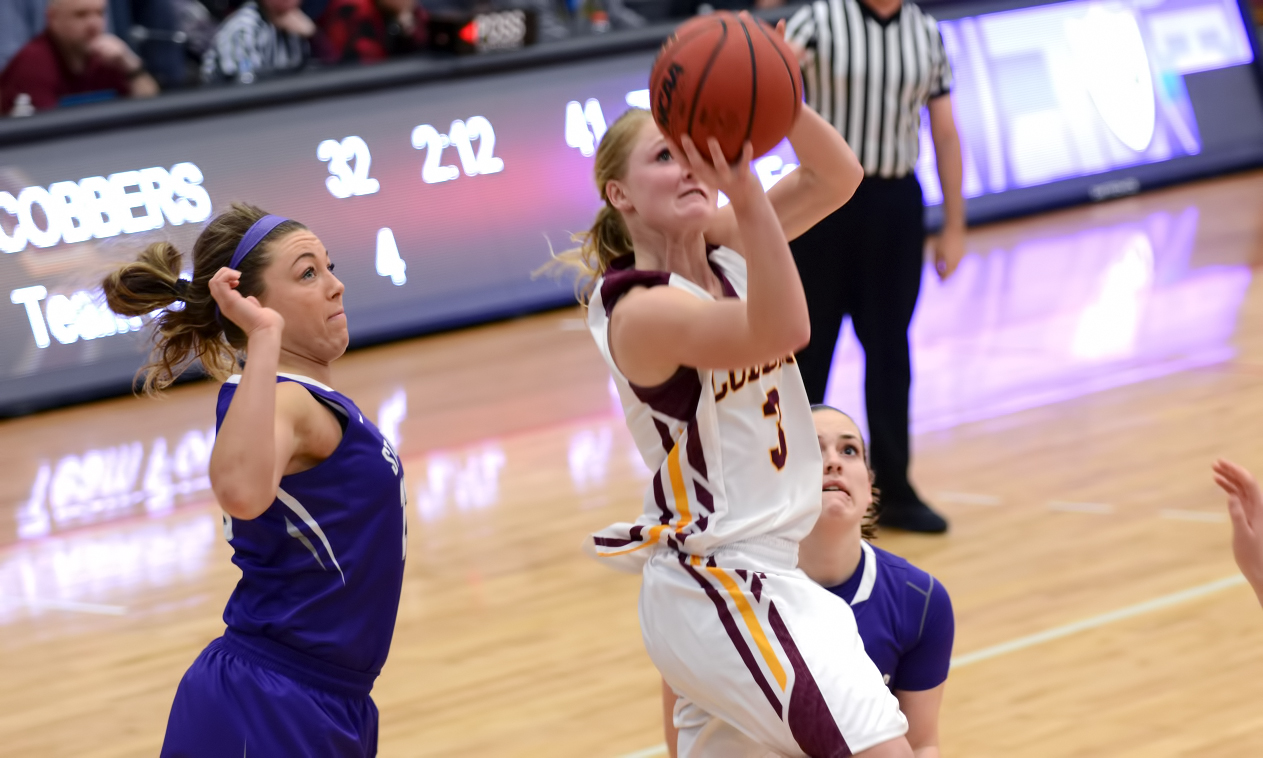 Junior Greta Walsh had a career-high 22 points in the Cobbers' loss to #9 St. Thomas. She also had four rebounds and two assists.