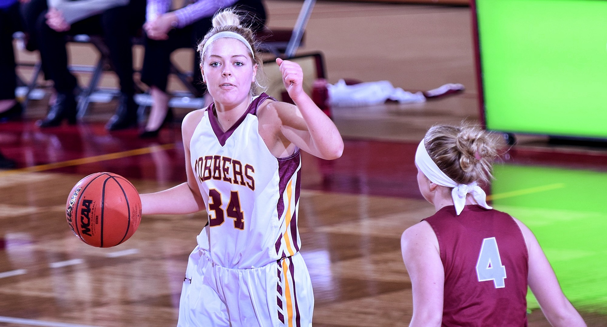 Senior Grace Wolhowe scored eight of her team-high 13 points in the second half to help Concordia beat Hamline 54-50.