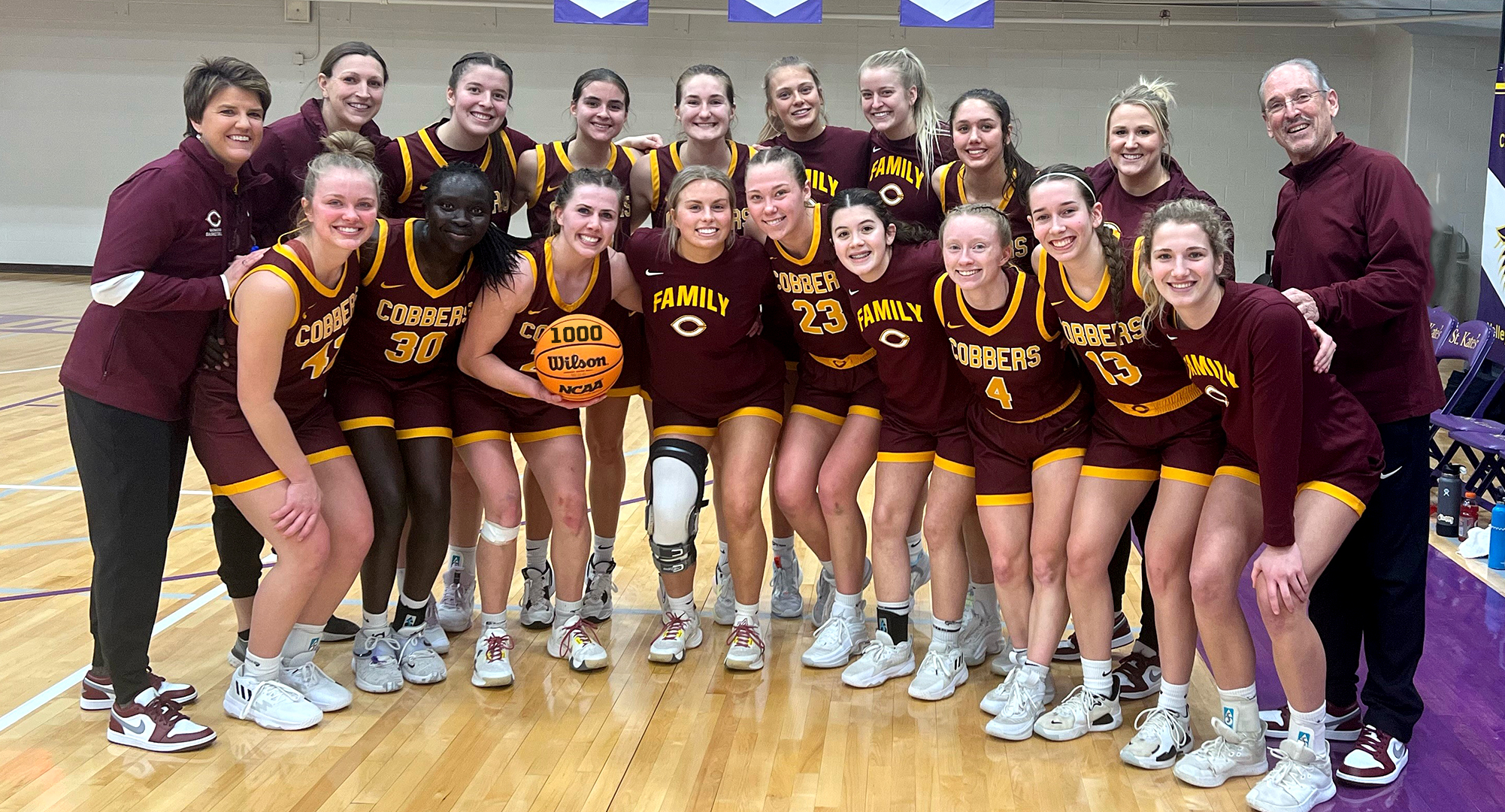 Concordia poses for a picture after their 67-66 win at St. Catherine. Emily Beseman scored her 1,000th career point in the game. (Photo courtesy of SCU SID)
