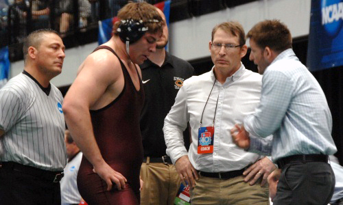 Status Quo Starts NCAA National Meet For Cobbers