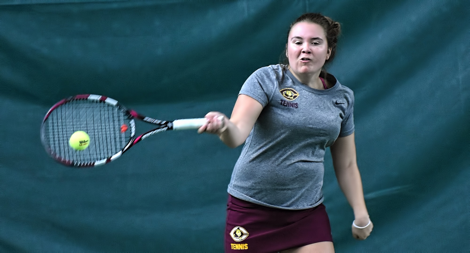 Sophomore Lexi Johnson earned her first conference singles win of the year with a 7-5, 6-2 victory at No.4 singles.