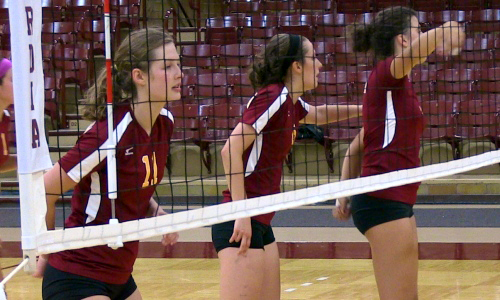 Cobbers Begin Competitive Season With Scrimmage