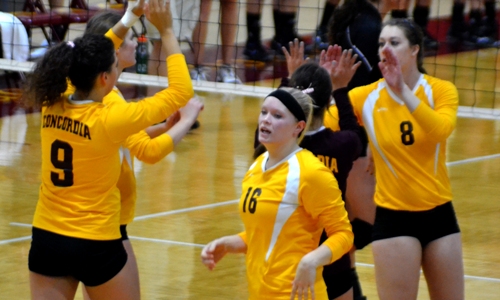 Early-Set Success Leads To Fifth Straight Win