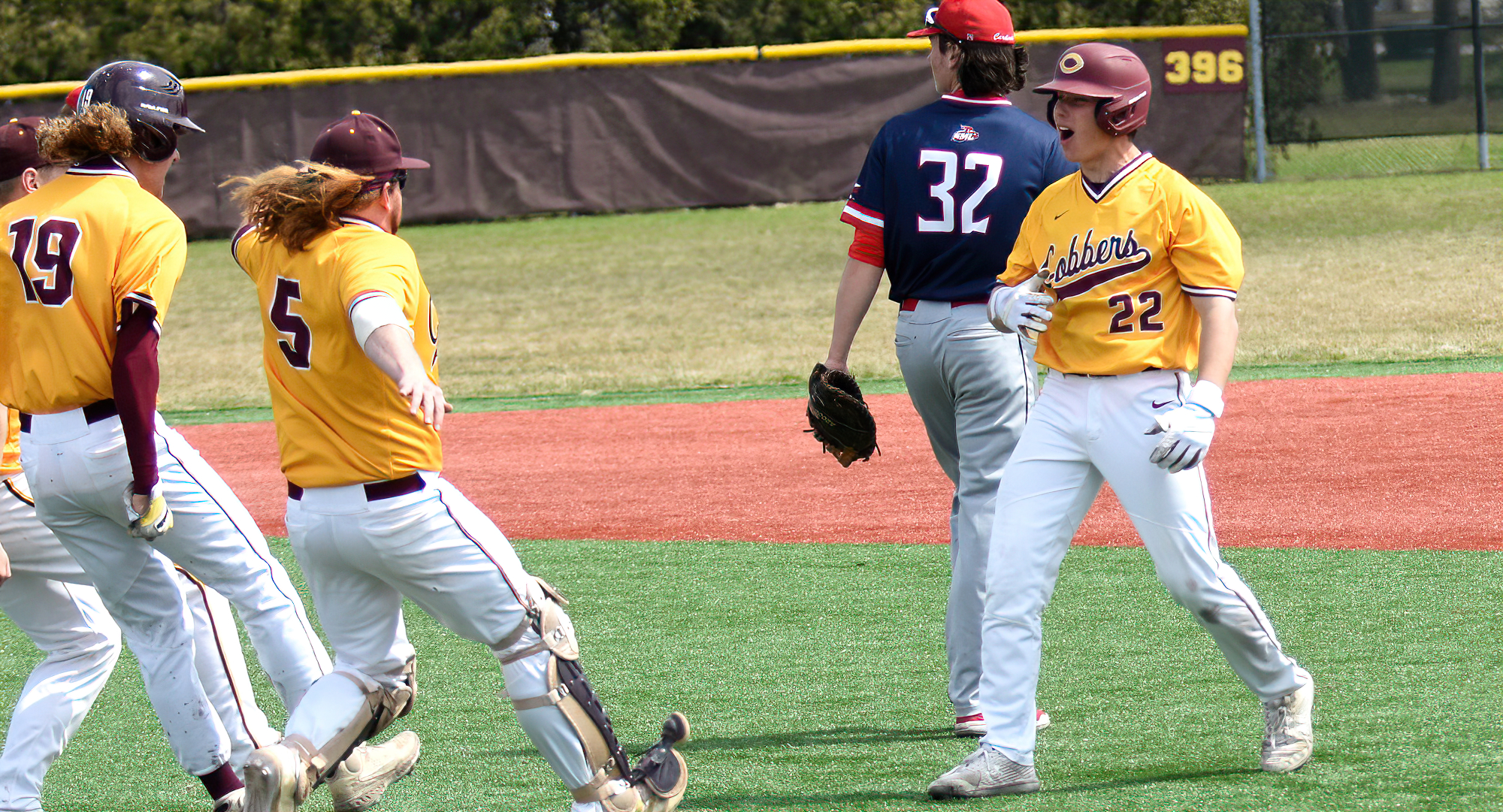 Jake Christianson (R) had a hit in each game to help Concordia sweep Hamilton. Christianson leads the team in batting average.