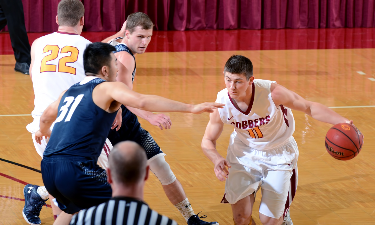 Dylan Alderman scored 16 points, grabbed grabbed seven rebounds and dished out five assists in the Cobbers' overtime win at Macalester.