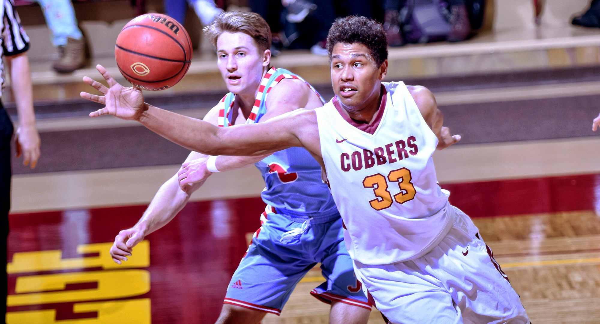 Ty Setness had five points and four rebounds in the Cobbers' game at #12 St. John's.