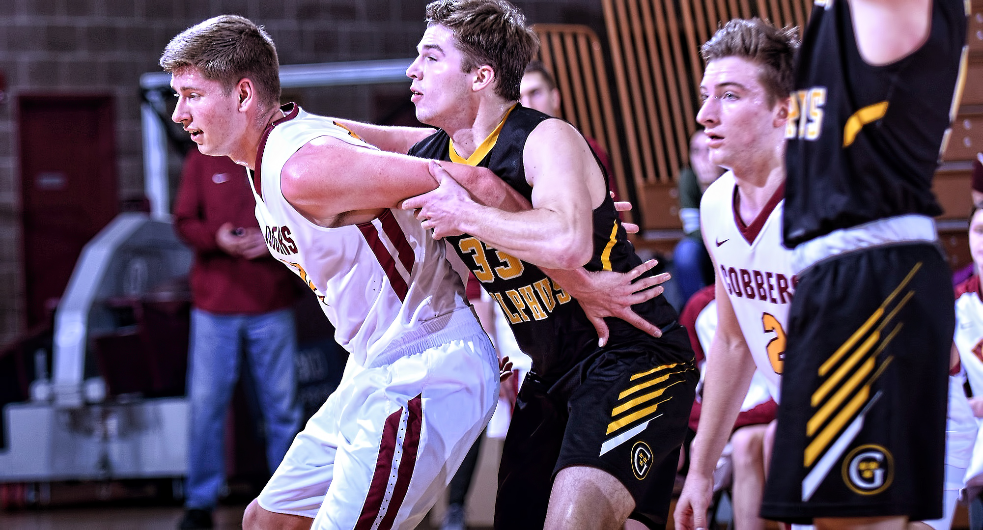 John Reiten (L) had 12 points and Bryden Urie added 18 in the Cobbers' game at Gustavus.
