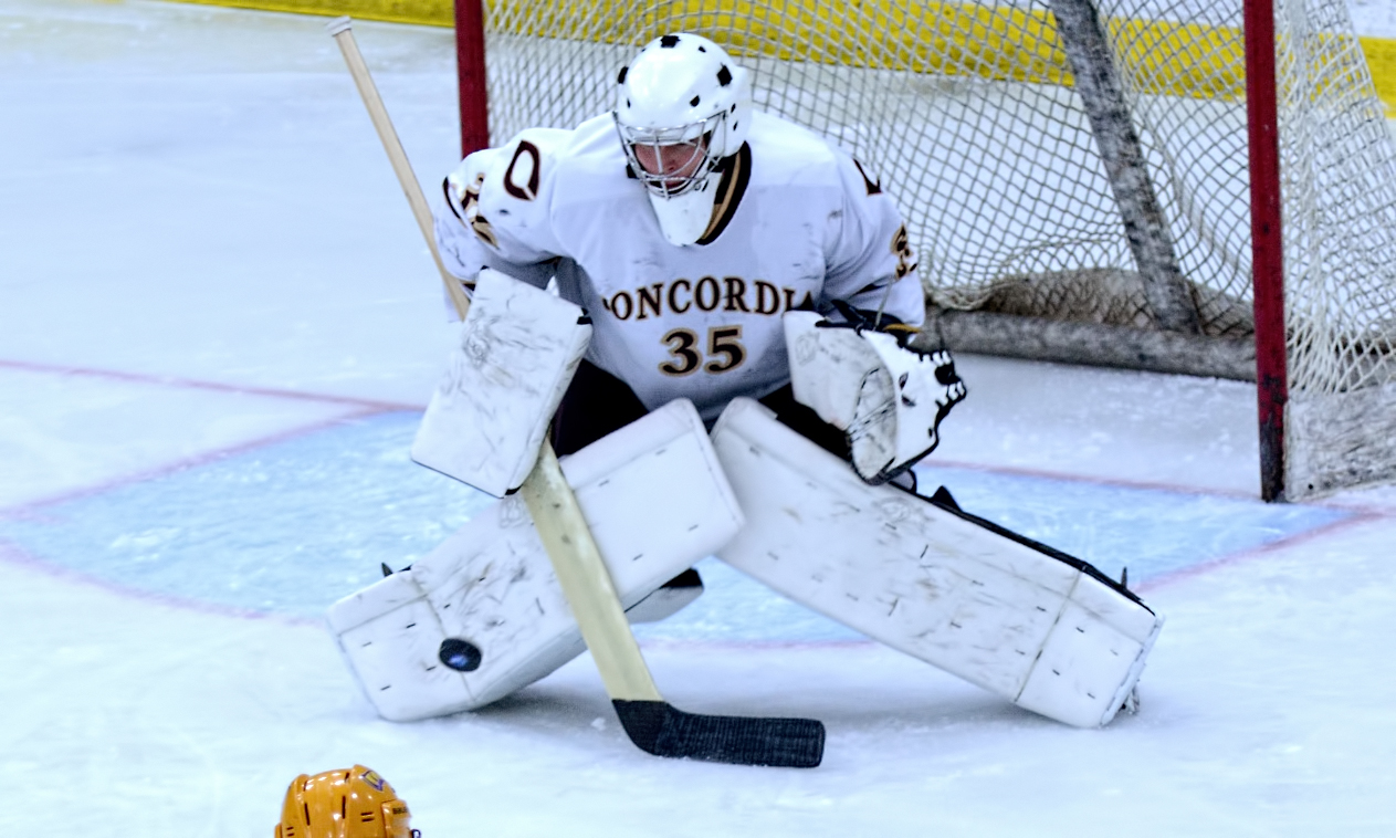 Sophomore goalie Alex Reichle made 27 saves to record his shutout of the seaosn and help the Cobbers beat Gustavus 3-0.