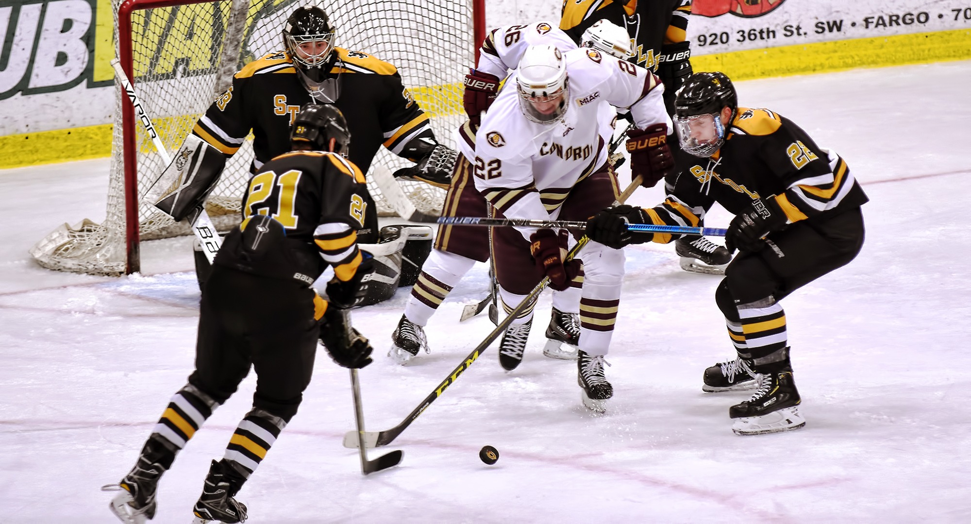Senior Eddie Eades had the game-winning goal in the Cobbers' playoff-clinching 2-1 win at St. Olaf.