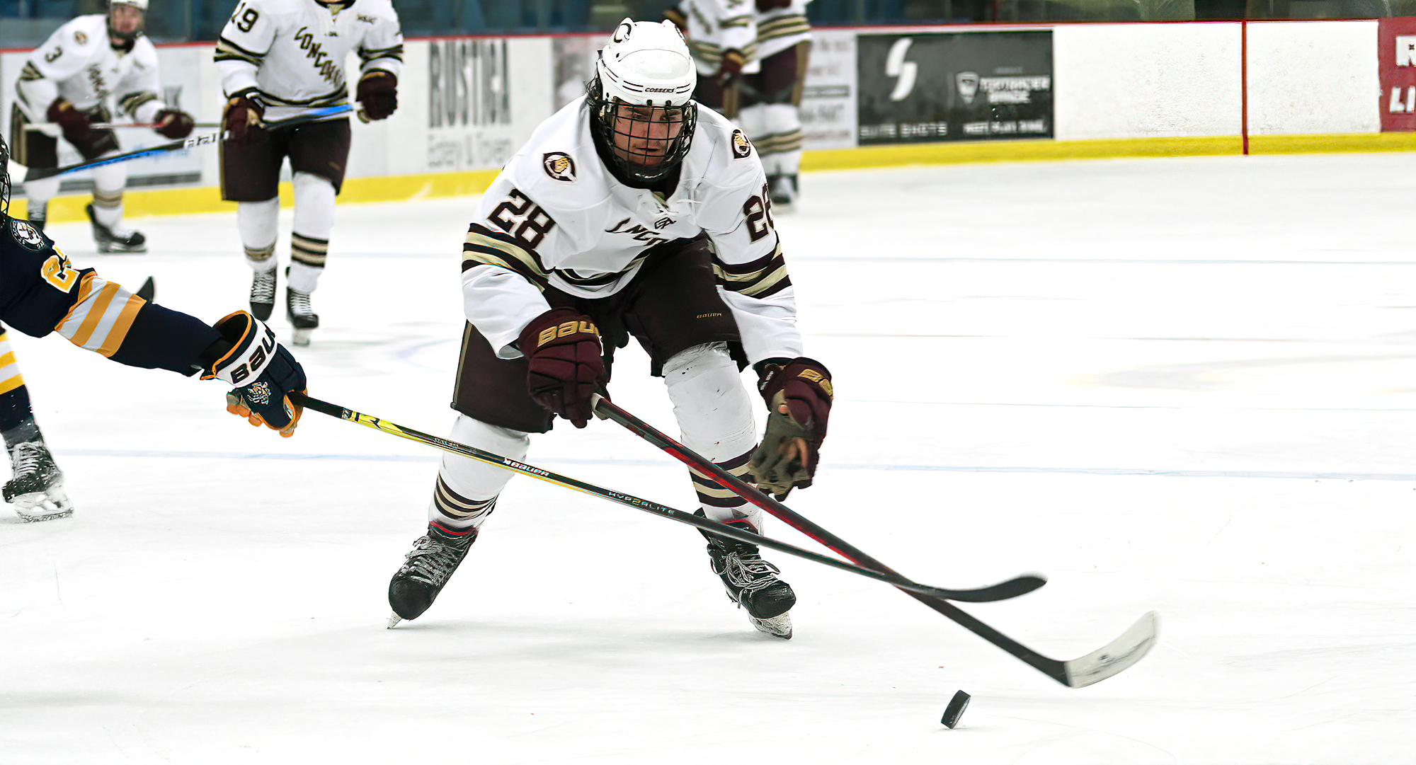 Caden Triggs scored two goals, including one only 10 seconds into the first period, in the Cobbers' MIAC-opening win at Augsburg.