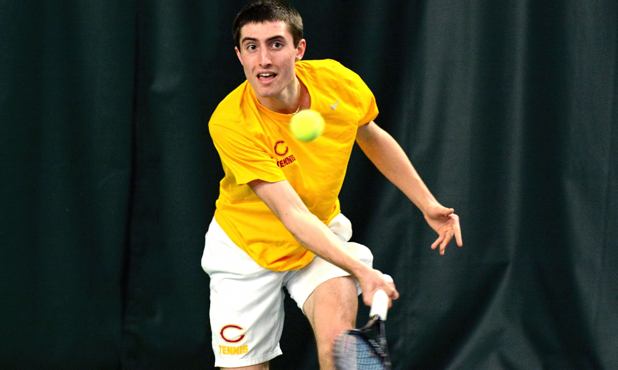Senior Zach Zitur won the final singles match of his Cobber career as he claimed his fifth victory of the year in a 6-2, 6-7, 12-10 thriller at No.3 singles.