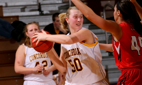 Cobbers Take It To The Rack For Sixth Straight Win
