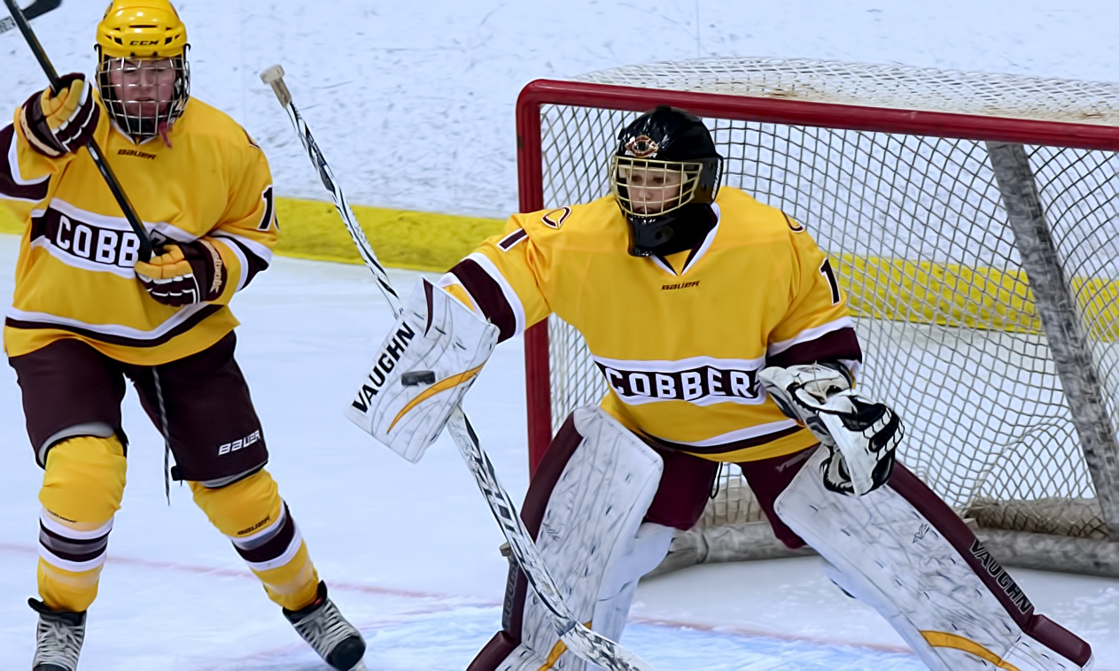 Junior goalie Andrea Klug made 40 saves in the Cobbers' 1-0 OT win at league-leading St. Thomas. Klug now has an MIAC-best seven blankings on the year.