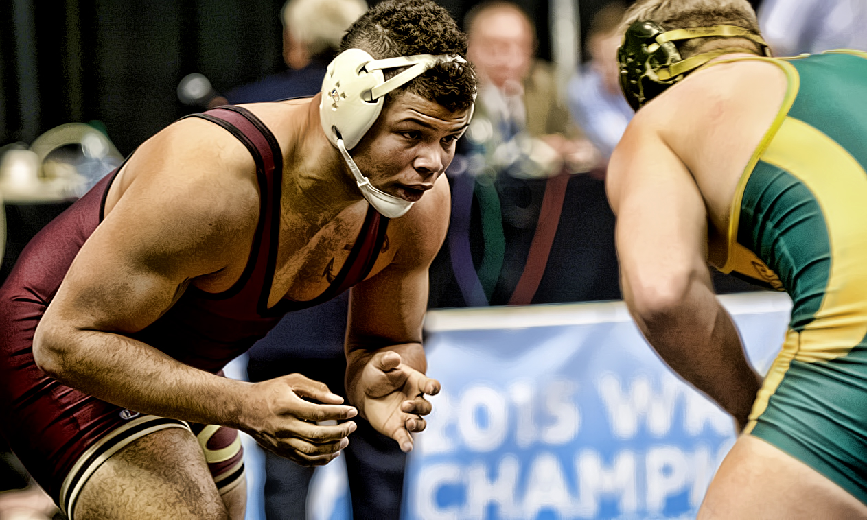 Junior Justice Davis had three pin falls and helped the Cobbers win three matches at the Desert Duals in Las Vegas.