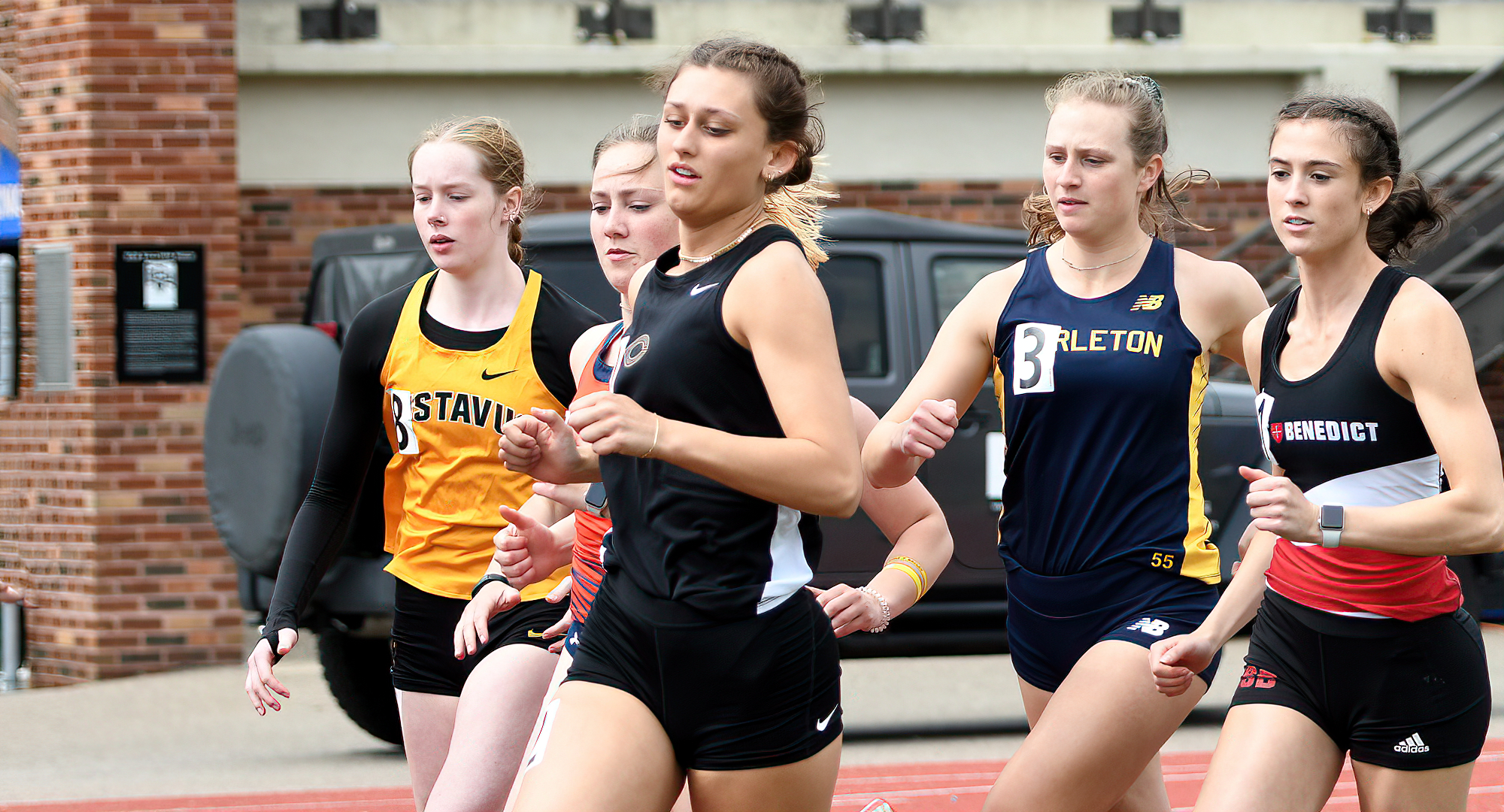 Peyton Selle leads a pack of runners in the 800 meters in the MIAC heptathlon at Carleton (Photo courtesy of Carleton Sports Info Dept.)