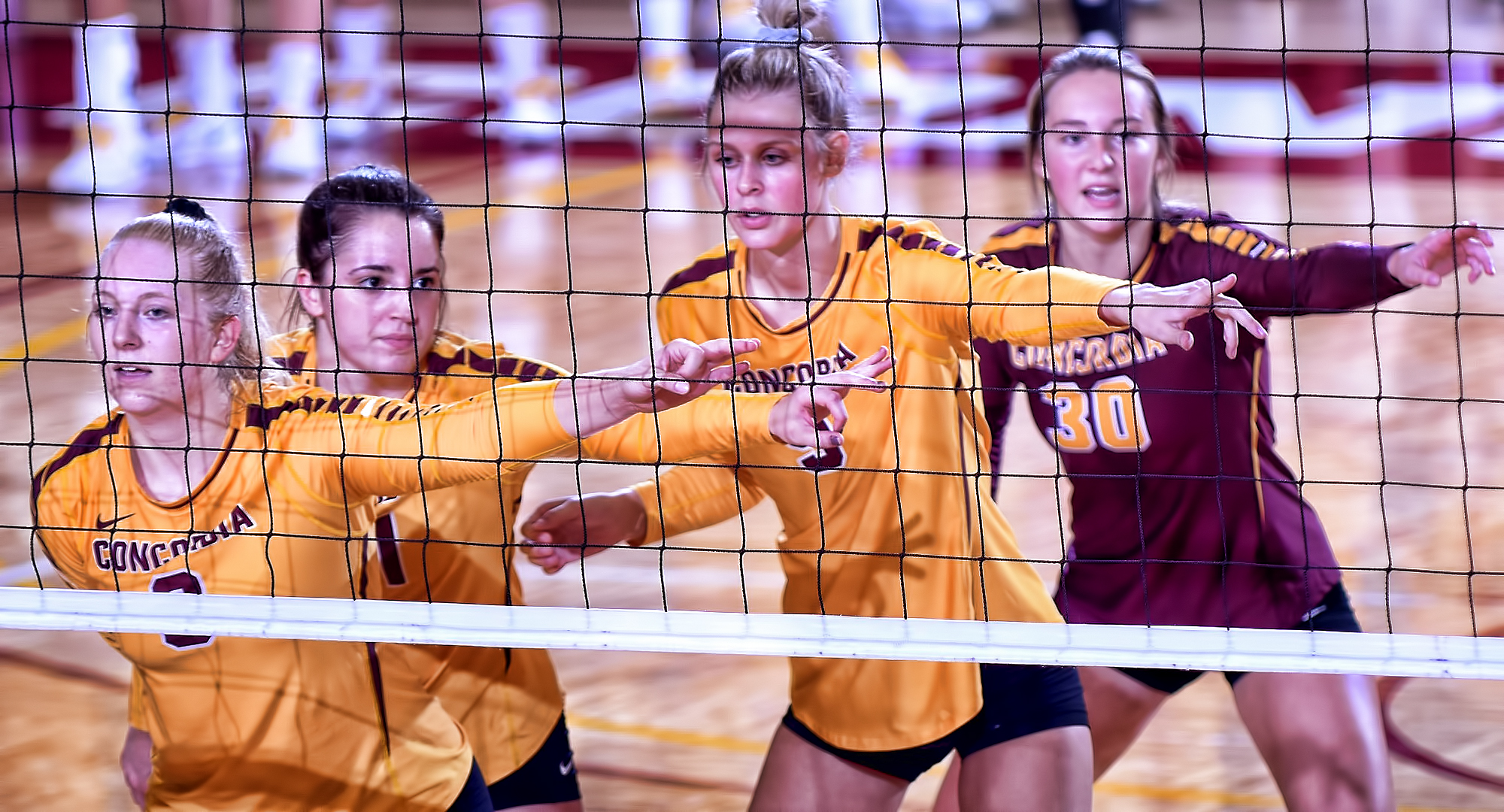 The Cobber volleyball team lost 3-1 at Minn.-Morris in a non-conference match in Morris.