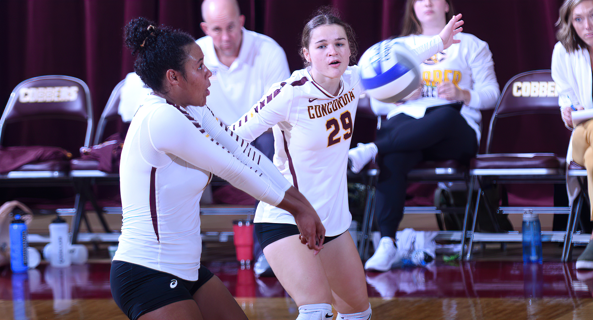 Senior Anna Brakke had a team-high 27 kills and added 43 digs in the Cobbers' three matches at the Wartburg Invite.