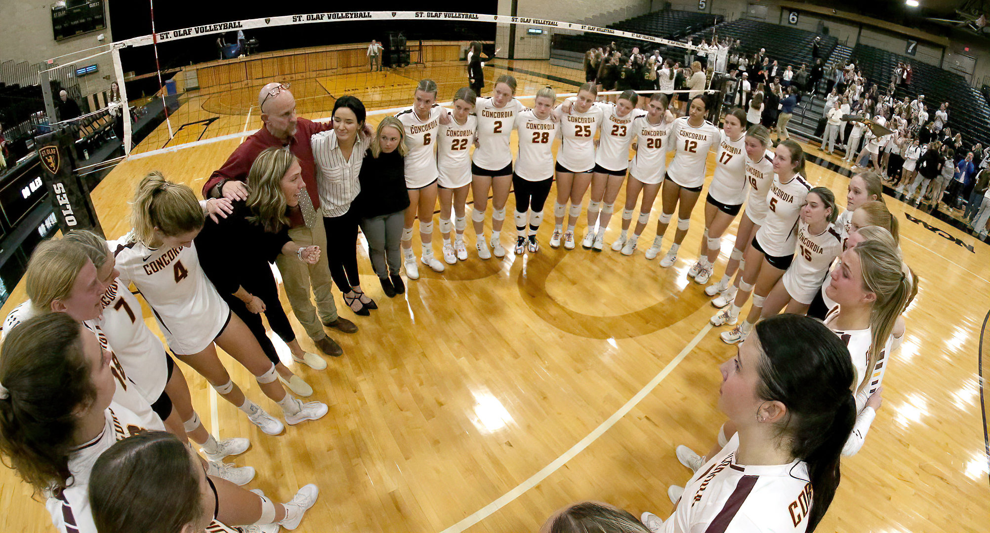 Concordia huddles up after their MIAC quarterfinal match at St. Olaf. (Photo courtesy of Ryan Coleman, D3phohotgraphy.com)