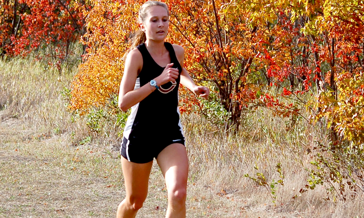 Freshman Brianna Gruenberg led the Cobbers at the Crown Invite by finishing in sixth place.