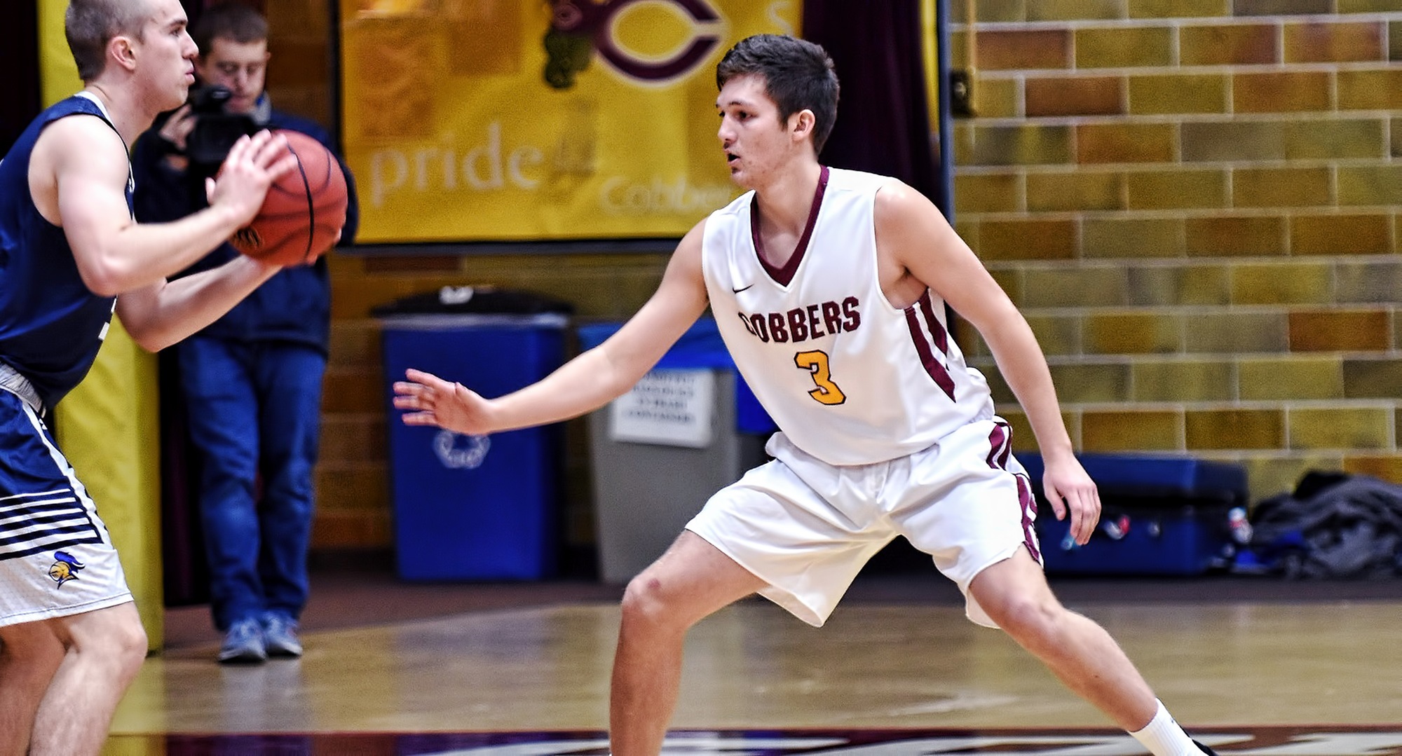 Freshman Braeton Motschenbacher made five 3-pointers in the final 7-minutes of play against Macalester and finished with a career-high 18 points.