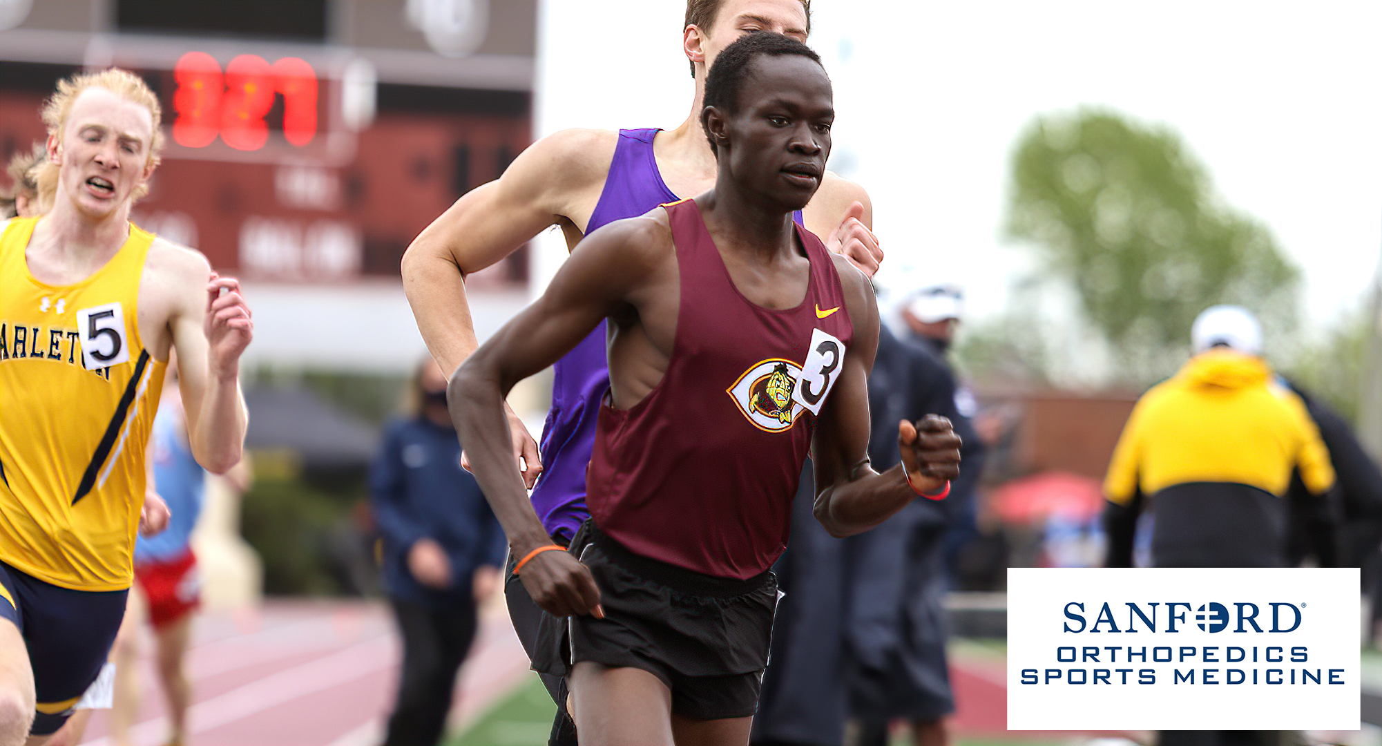 Senior Munir Isahak ran the fifth fastest time in school history, and top since 2005, in the 1500 meters at the Wis.-La Crosse NCAA Final Qualifier Meet. (Photo courtesy of Nathan Lodermeier)